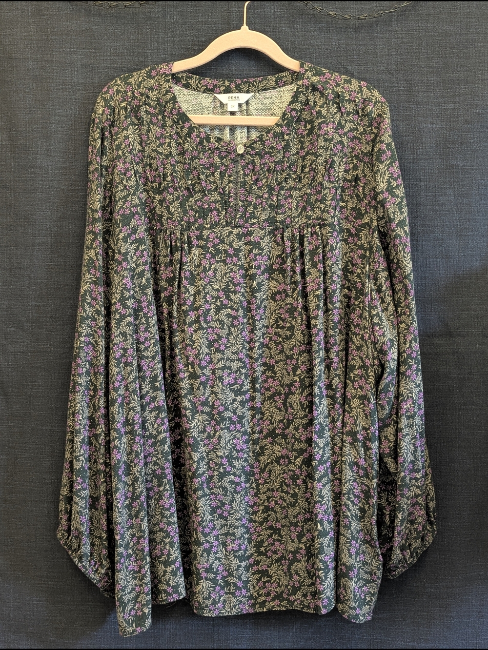 PENN Plus Size Soft Boho Floral Balloon Sleeve Split Neck Blouse Top